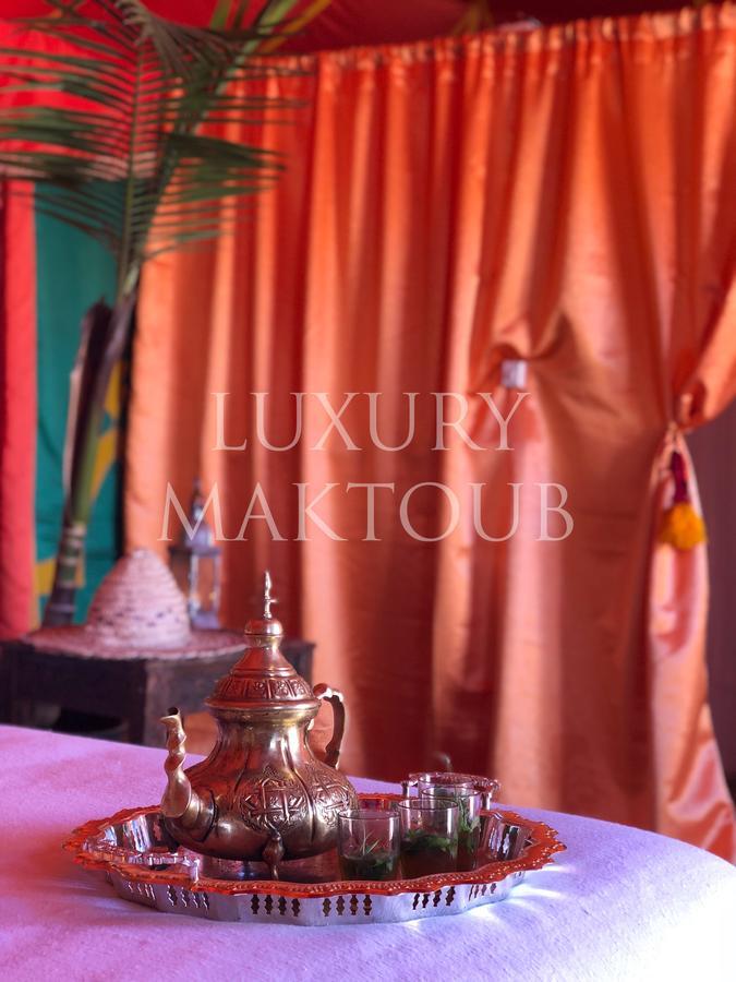 ホテル Luxury Maktoub メルズーガ エクステリア 写真