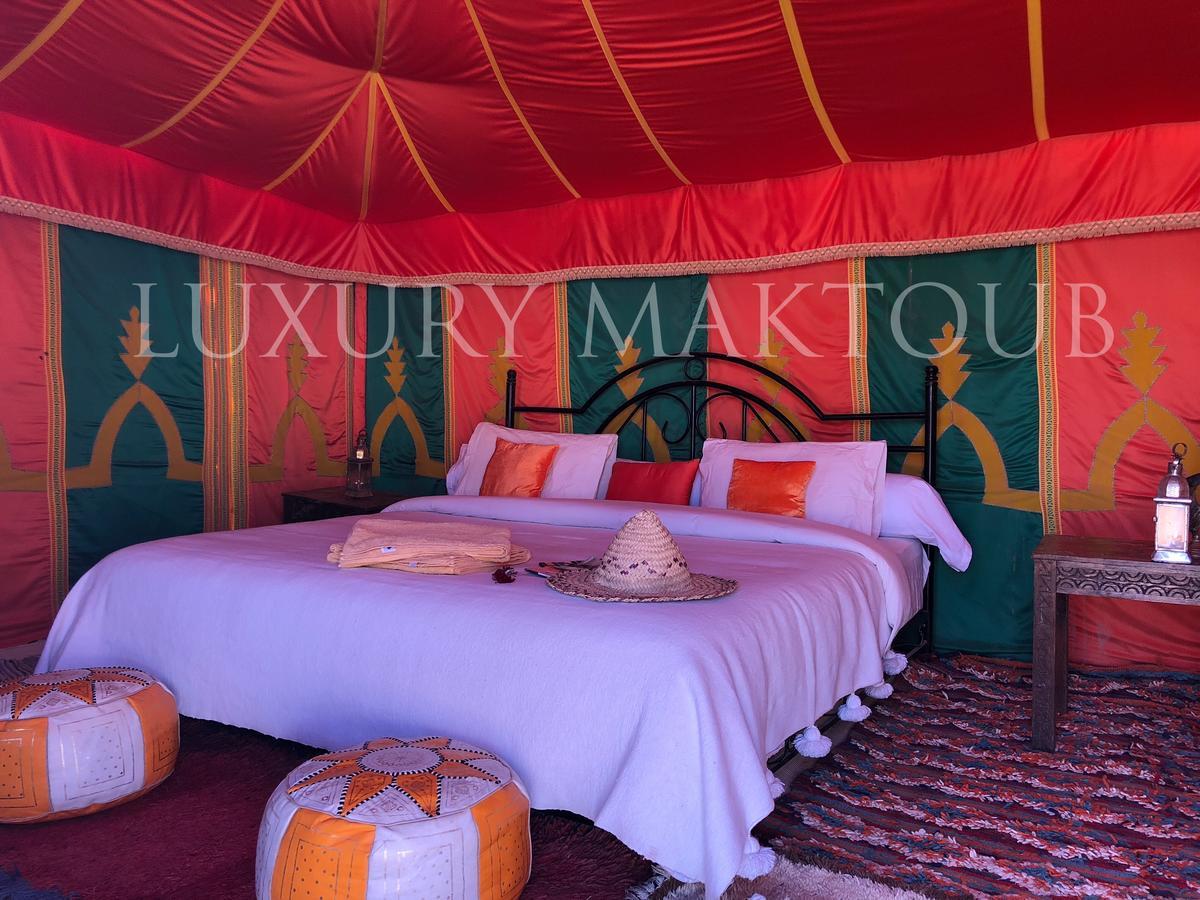 ホテル Luxury Maktoub メルズーガ エクステリア 写真