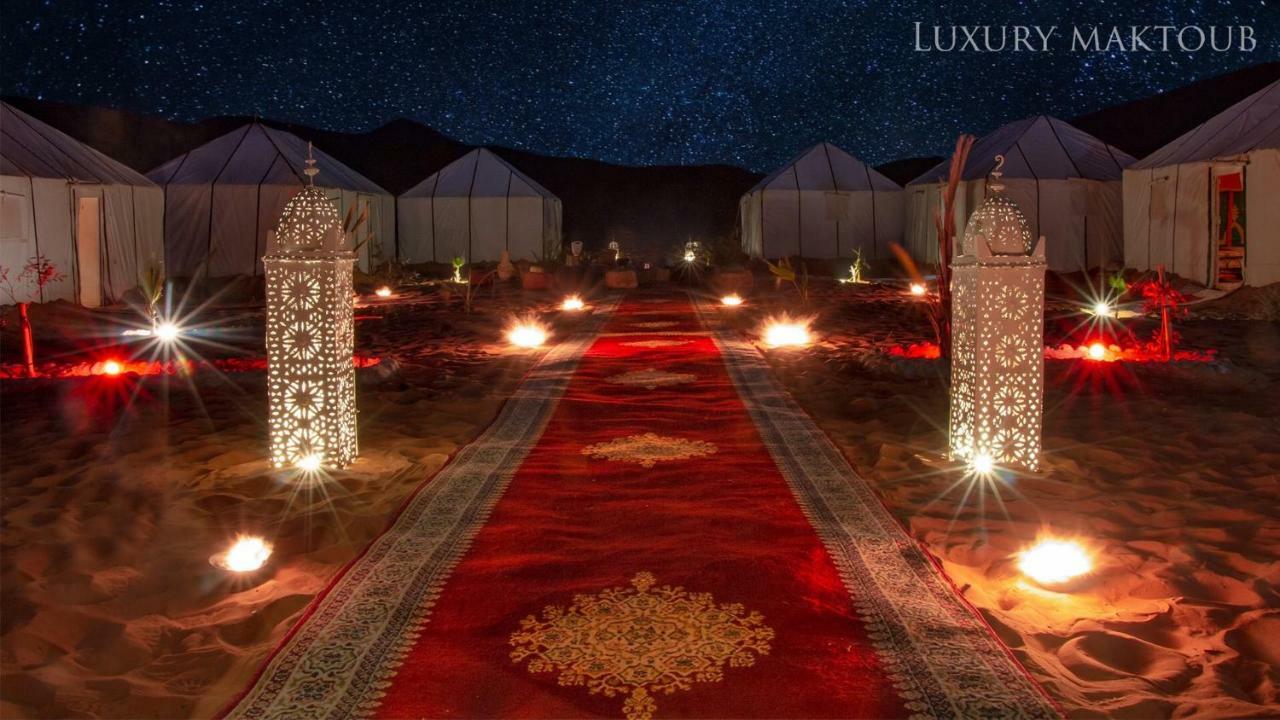 ホテル Luxury Maktoub メルズーガ エクステリア 写真