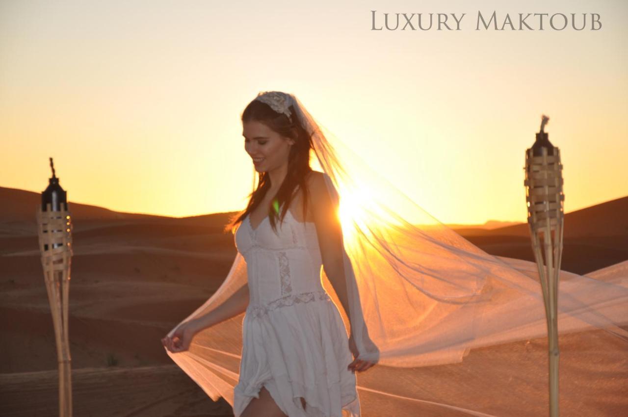 ホテル Luxury Maktoub メルズーガ エクステリア 写真