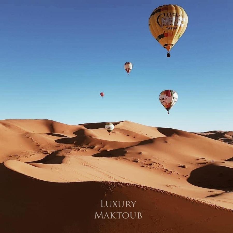 ホテル Luxury Maktoub メルズーガ エクステリア 写真
